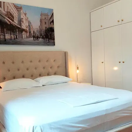 Апартаменты Elegant Under The Acropolis